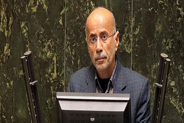 معادله جنگ بسیار روشن و صریح است؛ اگر ما نزنیم، میخوریم