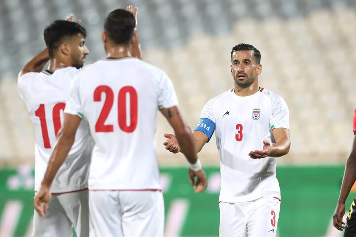  قلعه نویی فکری به حال خط دفاعی تیم ملی کند/ قویتر از قطر هستیم