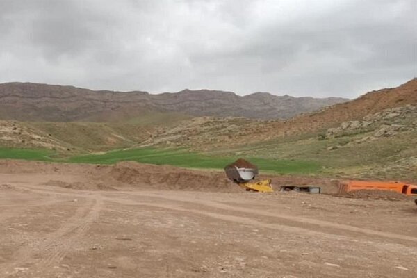 معدن روستای بهشتیان در آبگرم توقیف شد