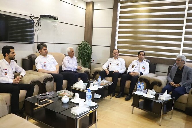 ناوگان اورژانس استان بوشهر فرسوده است ناوگان اورژانس استان بوشهر فرسوده است