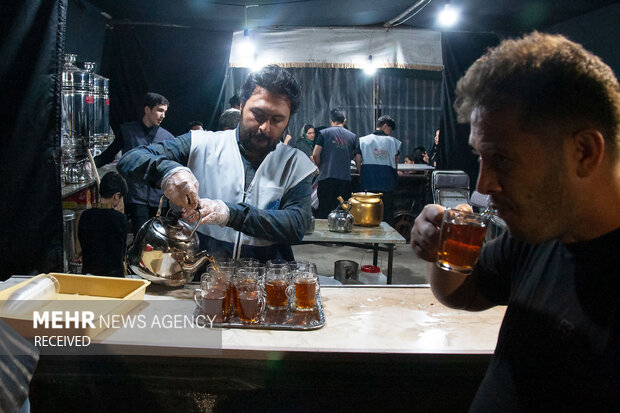 خانههایی به وسعت دل؛ میزبانی از زائران امام رضا(ع) در دهه پایانی صفر