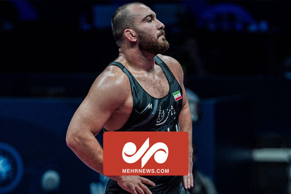 امیر حسین زارع نفس حریف مجارستانی را گرفت امیر حسین زارع نفس حریف مجارستانی را گرفت