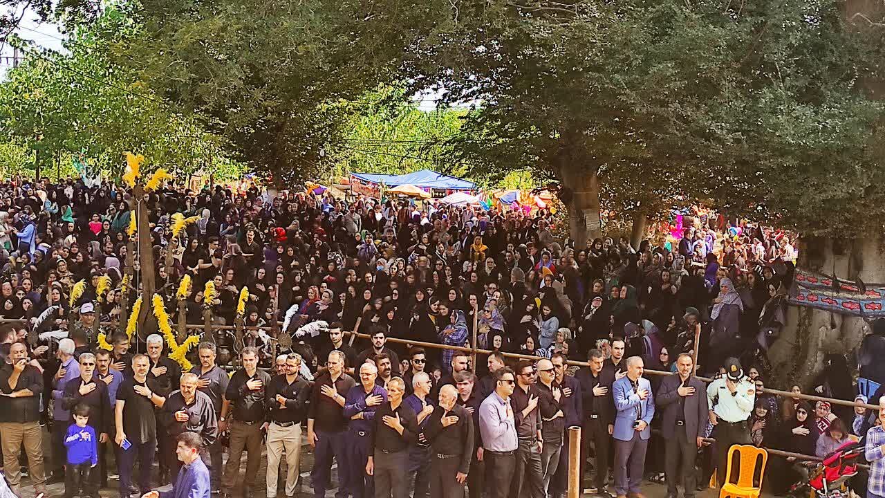 برگزاری آئین سنتی «علم واچینی» با قدمتی ۲۰۰ ساله در آستانه اشرفیه