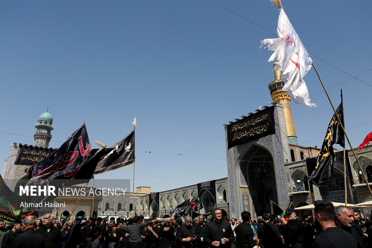 امام رضا علیہ السلام کا یوم شہادت، مشہد مقدس کی فضا سوگوار