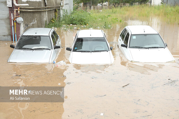 تخریب ۶ منطقه شهری آستارا بر اثر وقوع سیلاب
