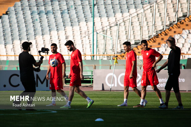 در حق پرسپولیس اجحاف شد/ یک کار بچگانه باعث نیامدن تماشاگران شد