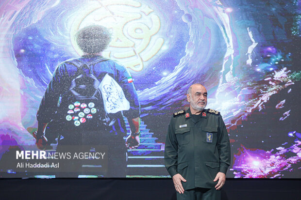 سرلشکر حسین سلامی فرمانده کل سپاه پاسداران انقلاب اسلامی در همایش بین المللی نظم جدید جهانی حضور دارد