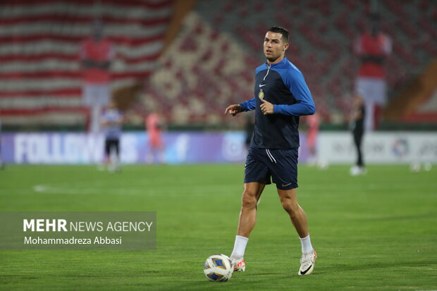 دیدار تیم های پرسپولیس و النصر