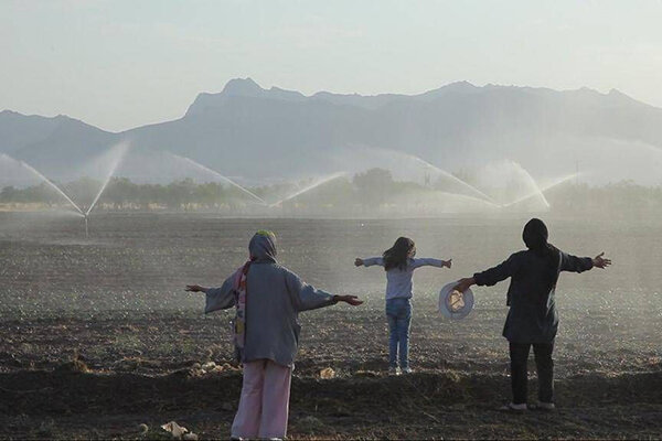 «خانواده خلج» روایتگر مشکلات تولید در ایران شدند