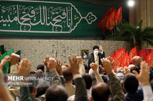 دیدار پیشکسوتان و فعالان دفاع مقدس و مقاومت با رهبر معظم انقلاب اسلامی