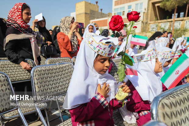 جشن شکوفه‌ها در یزد