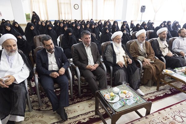 سال تحصیلی جدید در حوزه علمیه خواهران یزد آغاز شد