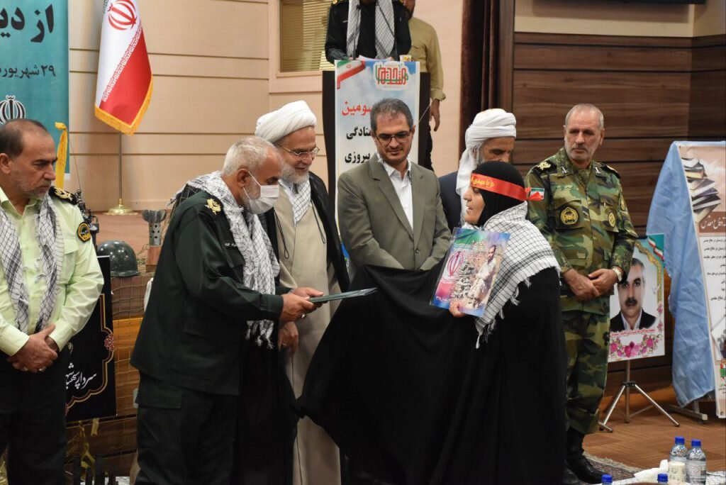 شهدا الگویی همیشگی برای مردم ایران و آزادی خواهان دنیا هستند