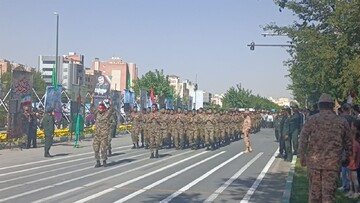 نمایش اقتدار نیروهای مسلح در چهارمحال و بختیاری
