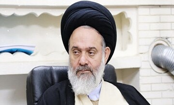 آیت‌الله حسینی بوشهری: چشم دنیا به انتخابات ایران است