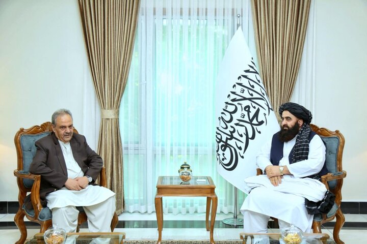 وزیرخارجه طالبان با نماینده ویژه پاکستان دیدار  کرد