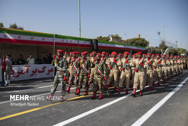 محدودیت‌های ترافیکی برای برگزاری رژه روز ارتش در شهر کرمان 