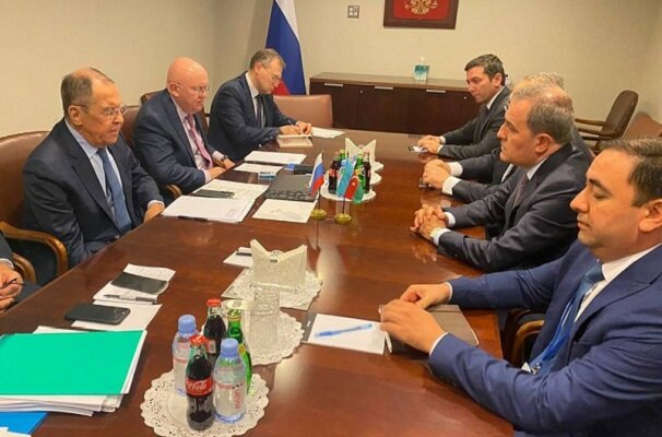Lavrov ve Bayramov, Karabağ'daki durumu görüştü
