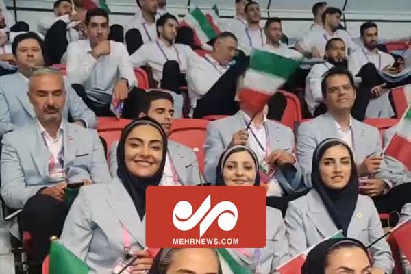 İran kafilesi Asya Oyunları'nın açılış törenine katılıyor