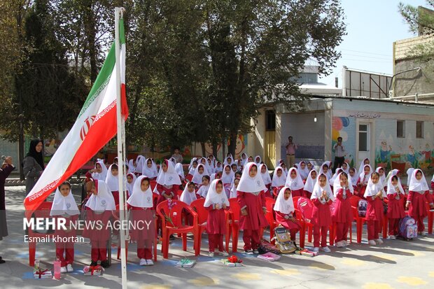 آغاز سال تحصیلی جدید در سیرجان