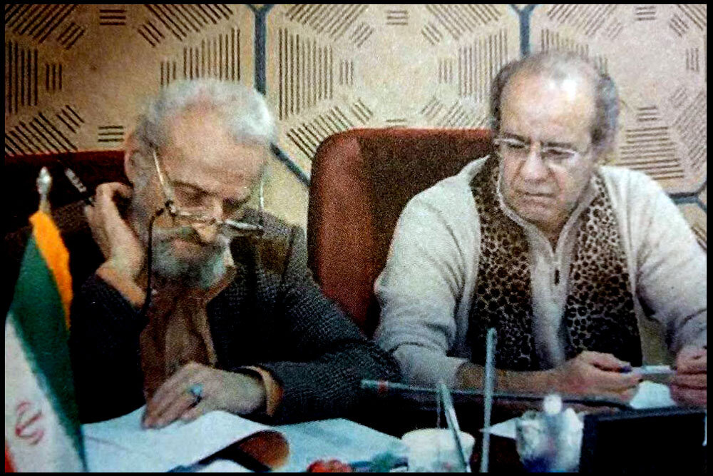 سرانجام ساخت اولین سرود جنگ/اگر عراقیها آمدند فرار کن!