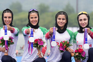 Iranian female rowers win silver medal at 2022 Asian Games