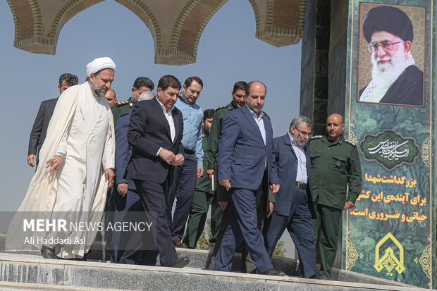 بازدید معاون اول رئیس جمهور از دانشگاه امام حسین (ع) 5