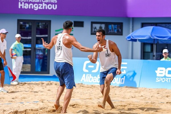 ملیپوشان والیبال ساحلی ایران به نیمهنهایی صعود کردند
