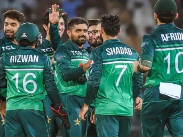 بھارت نے پاکستان کرکٹ ٹیم کو ویزے جاری کردیے
