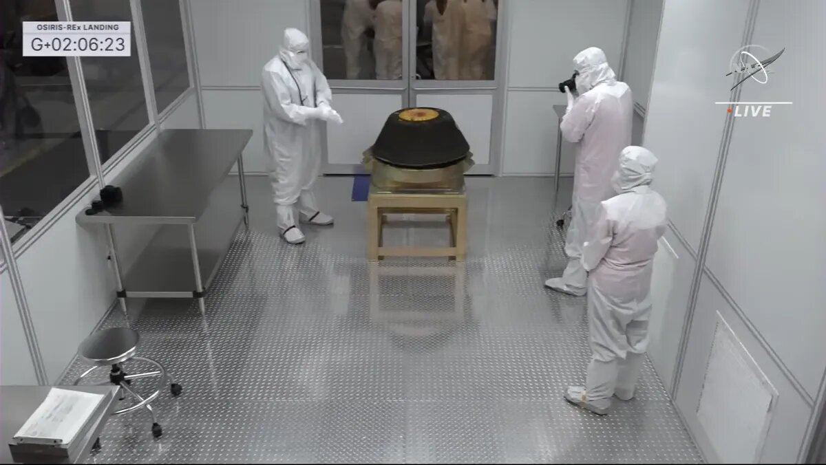 نخستین نمونه <strong>خاک سیارک</strong> «<strong>بن نو</strong>» به <strong>زمین</strong> رسید