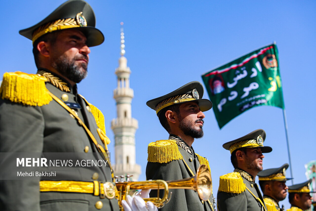 مراسم«عهد سربازی» در مسجد مقدس جمکران آغاز شد مراسم«عهد سربازی» در مسجد مقدس جمکران آغاز شد