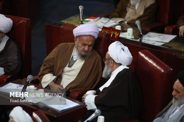 دوازدهمین اجلاس مجلس خبرگان رهبری (دوره پنجم)