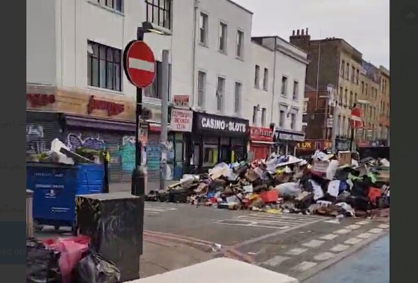 VIDEO: Huge piles of rubbish in London streets after strike 