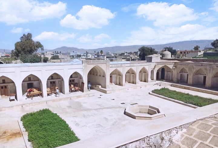 کاروانسرای دهدشت دروازه تجارت جنوب/ یک جهان نظاره گر می شود