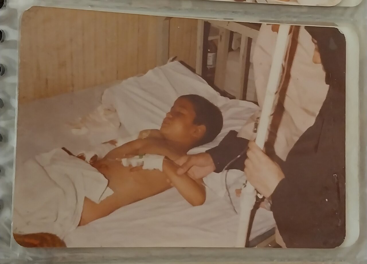 گذری بر خاطرات ۲۵۷ روزه زینب دفاع مقدس/شیرزنانی که مردانه جنگیدند