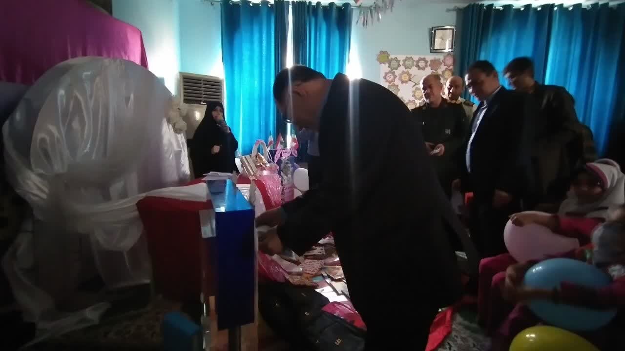 جشن عاطفهها در مدارس گناوه برگزار شد