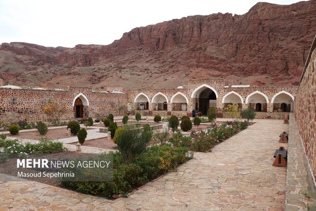 کاروانسرای خواجه نظر در آذربایجان شرقی
