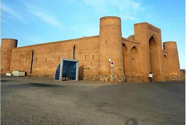 Timurlar döneminin önemli kervansarayı; Fahr-e-Davud