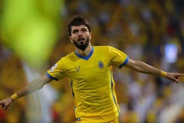 هافبک مطلوب جواد نکونام به سوپرلیگ یونان رفت