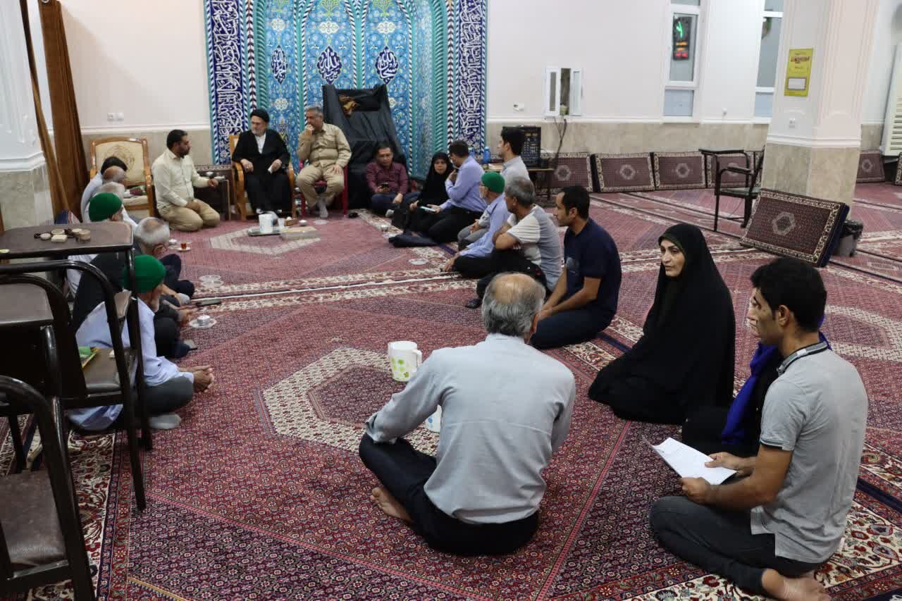 مشکلات روستای «میانخره» دشتی رفع میشود