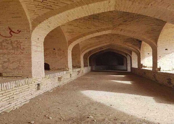 کاروانسرای «فخرآباد» توقفگاهی تابستانی