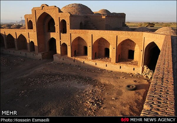 کاروانسرای «مهر» استراحتگاهی بین راهی