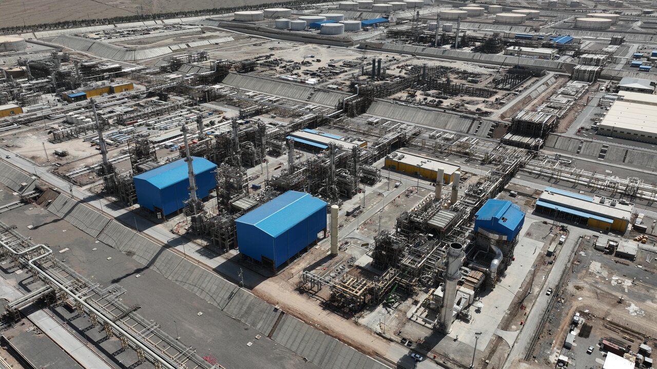واحد زیست محیطی تصفیه گازوئیل پالایشگاه اصفهان بهره برداری شد