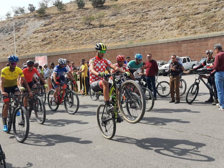 مسابقه کراس کانتری در تبریز برگزار شد