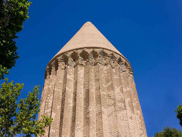 ناگفته‌هایی در خصوص برج مقبره «علاءالدوله» ورامین