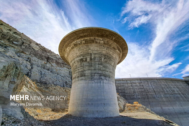 خشک شدن سد بارزو شیروان در خراسان شمالی