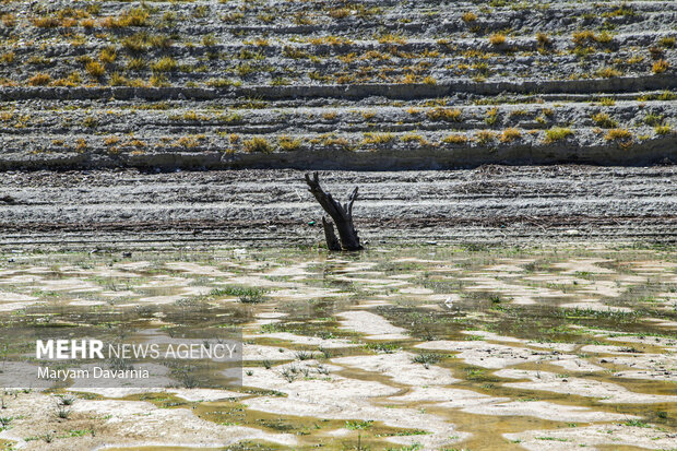 خشک شدن سد بارزو شیروان در خراسان شمالی