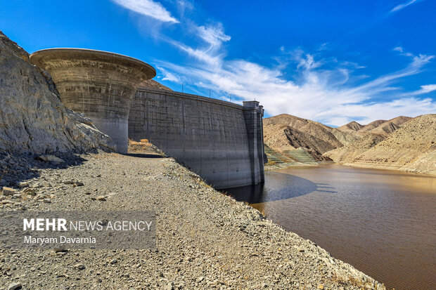 خشک شدن سد بارزو شیروان در خراسان شمالی