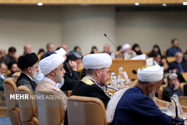 توهین به قرآن توطئه دشمنان، برای متوقف کردن امت اسلامی است