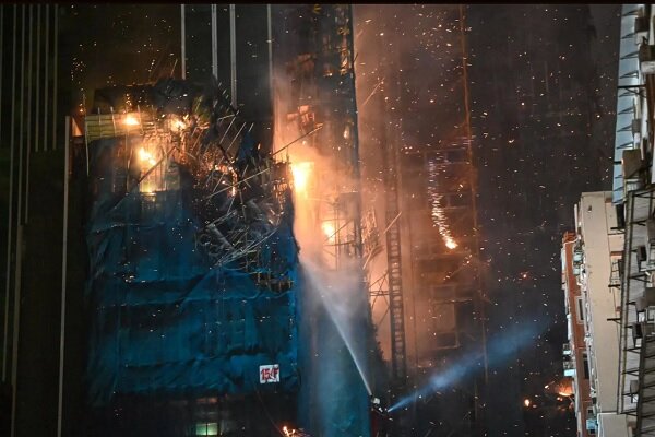 وقوع حریق در اسپانیا/ ۷ نفر کشته و تعدادی مفقود شدند وقوع حریق در اسپانیا/ ۷ نفر کشته و تعدادی مفقود شدند